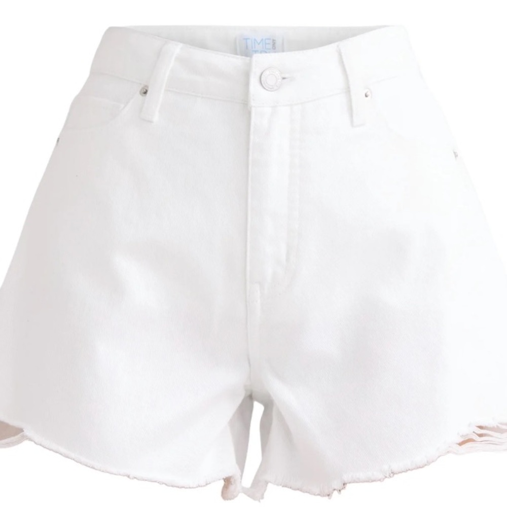 Time and Tru Women's High Rise Denim Short